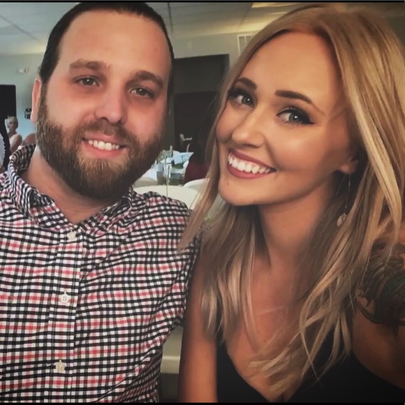 ✨💕POSHMARK AMBASSADOR💕✨ - Picture 1 of 4